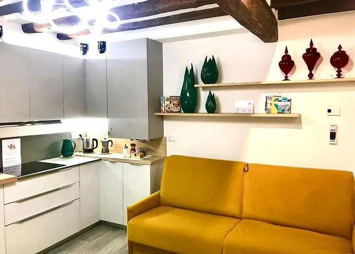 Ca Dei Santi- Biennale アパート