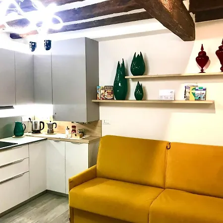 Ca Dei Santi- Biennale דירה