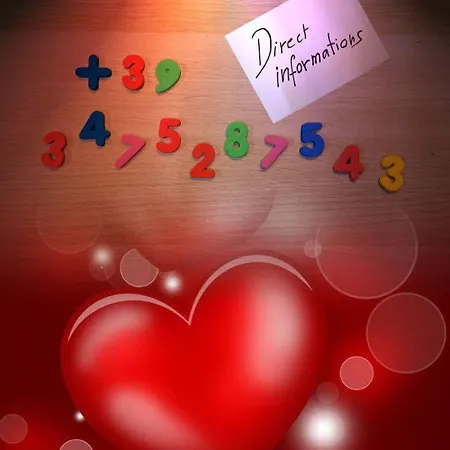 Ca Dei Santi- Biennale شقة البندقية