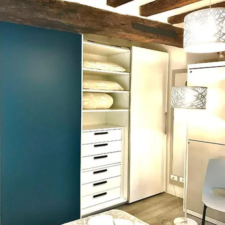 Ca Dei Santi- Biennale Apartament